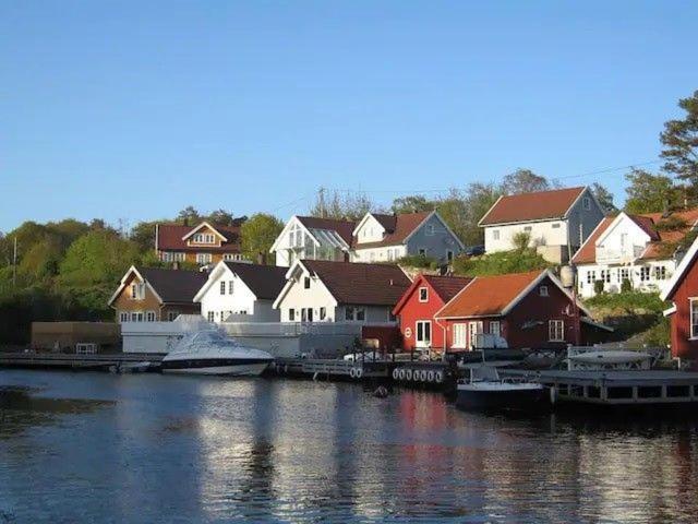 Flekkeroy Sjoboder 4 Soverom 8 Senger Kjere Exterior photo