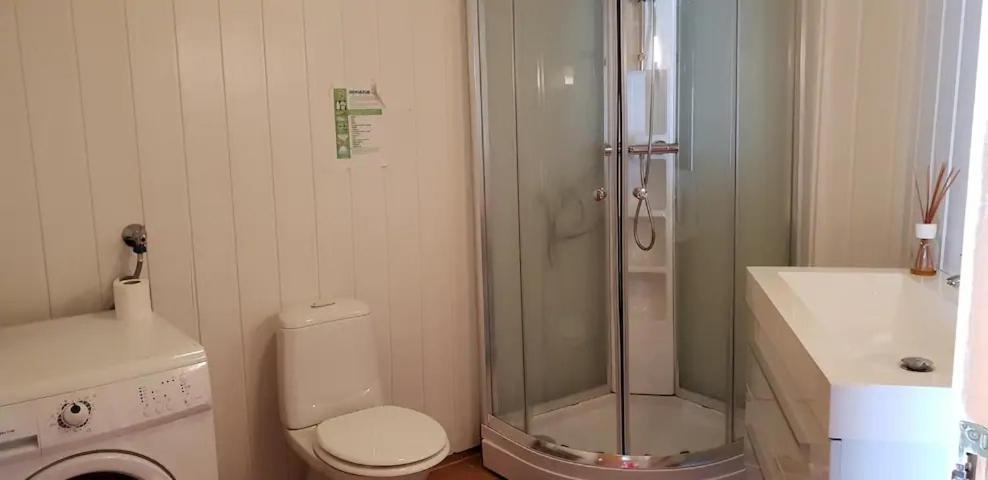 Flekkeroy Sjoboder 4 Soverom 8 Senger Kjere Exterior photo